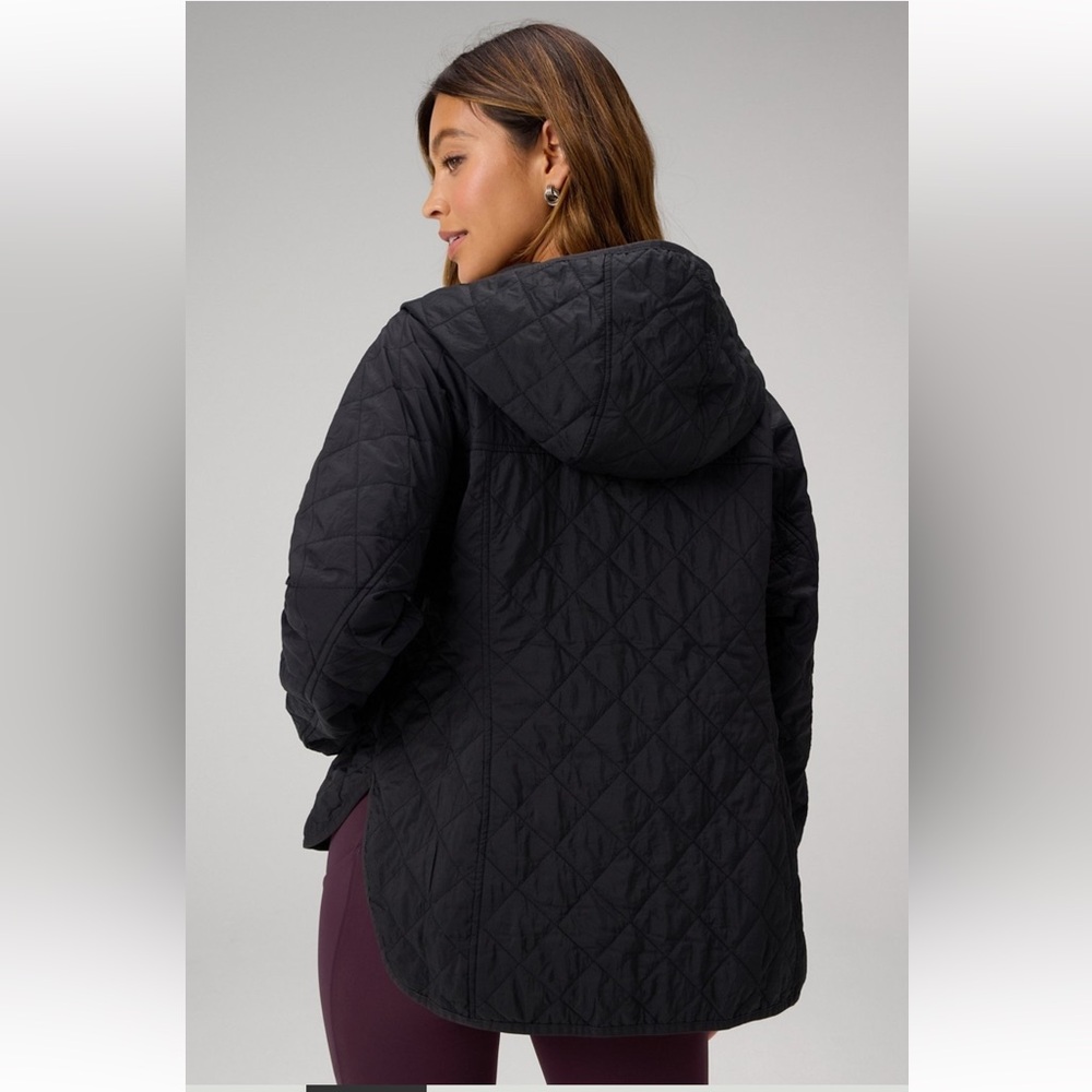 Fabletics Black Daydreamer+ Hooded Quilted Jacket - Picture 3 of 5